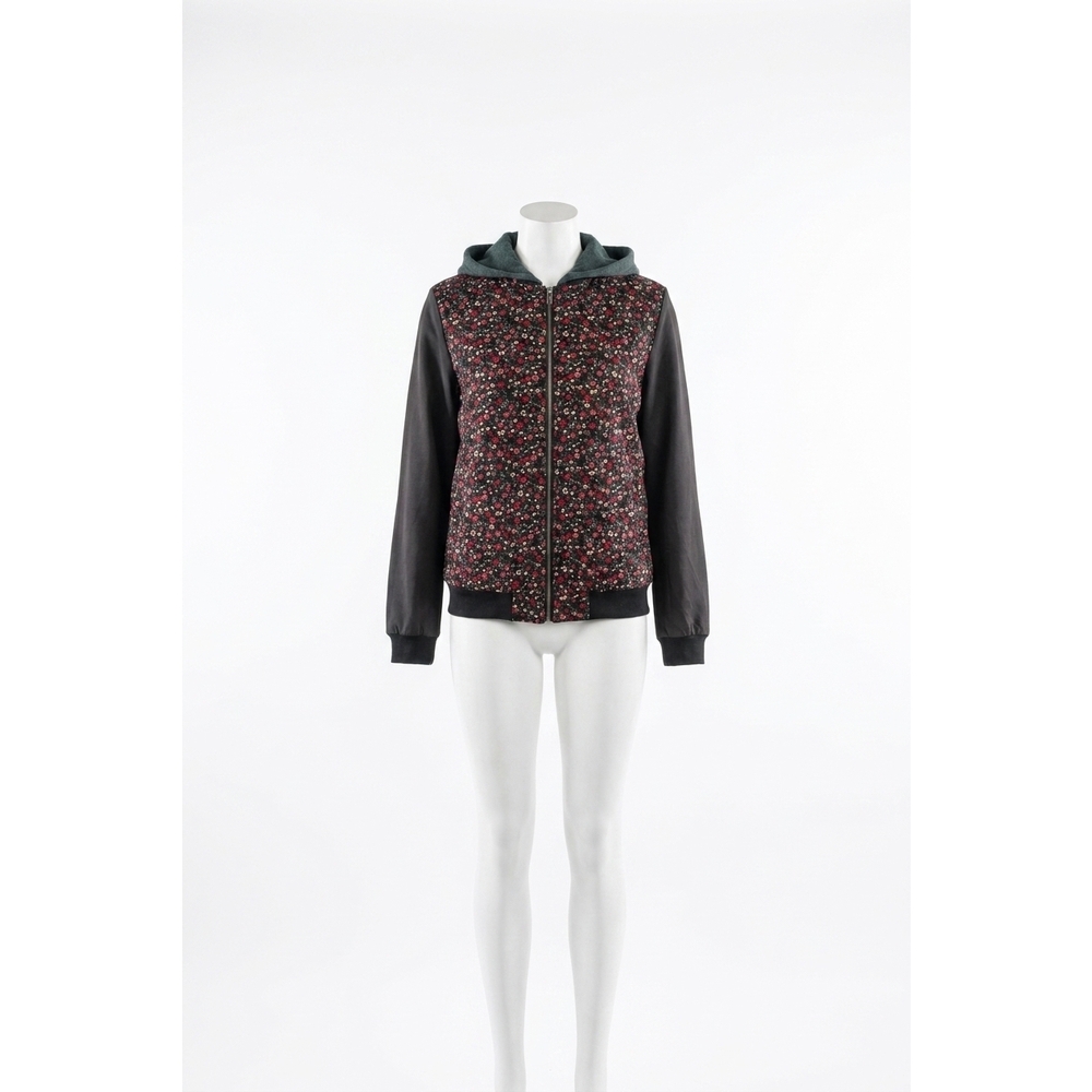 NEW AMPERSAND AVE bomber jacket in kiss goodnight